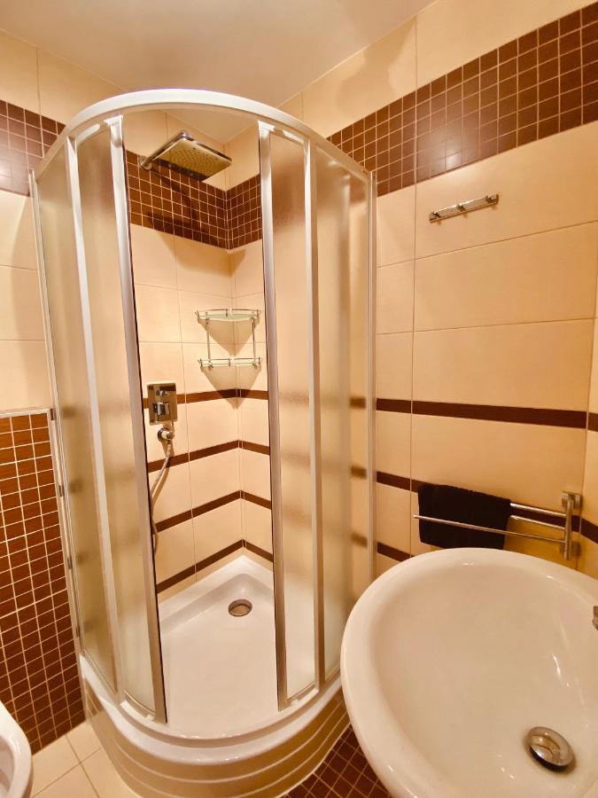 Sailor'S Apartman Сиофок Екстериор снимка