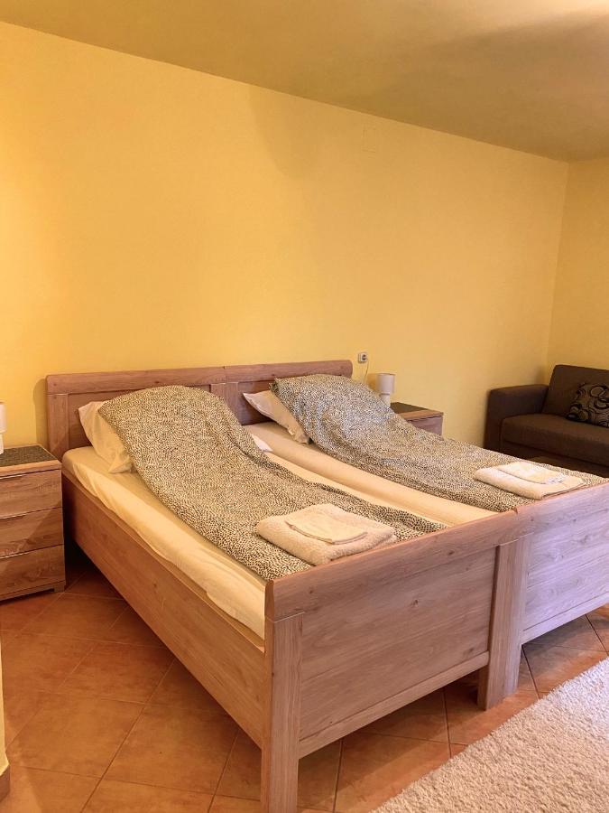 Sailor'S Apartman Сиофок Екстериор снимка